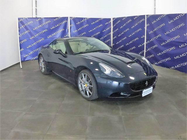 FERRARI California usata 32