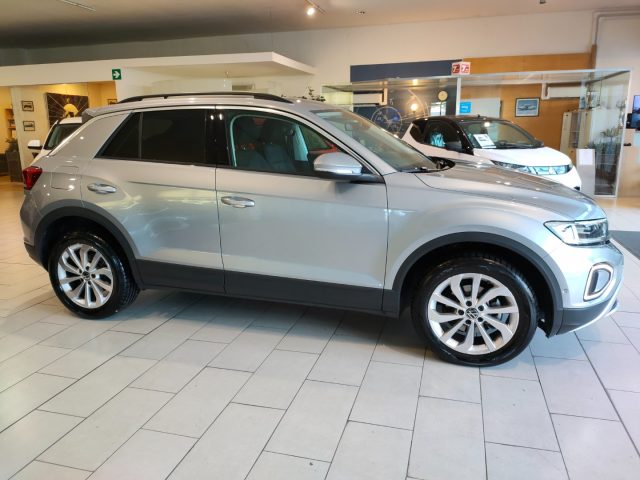 VOLKSWAGEN T-Roc usata, con Alzacristalli elettrici