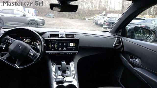 DS AUTOMOBILES DS 7 usata, con Sistema di navigazione