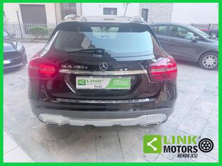 MERCEDES-BENZ GLA 200 usata, con Alzacristalli elettrici