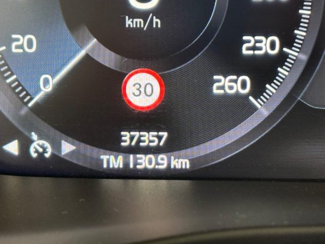 VOLVO XC40 usata, con Abilitata per E10