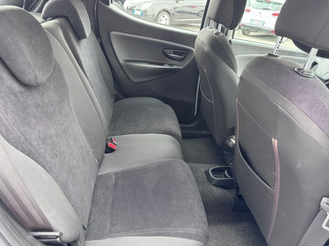 LANCIA Ypsilon usata 17