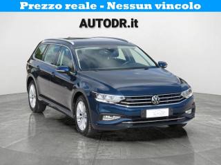 VOLKSWAGEN Passat Variant 2.0 TDI EVO 150cv Business Fari LED, Navi, Ambient