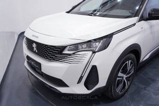 PEUGEOT 5008 usata, con Sensori di parcheggio posteriori