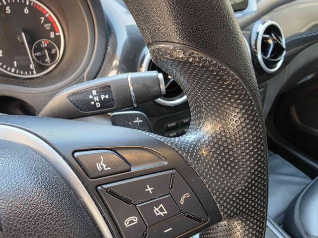MERCEDES-BENZ B 180 usata, con Telecamera per parcheggio assistito