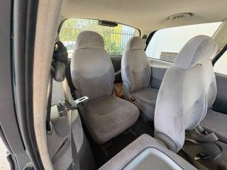 VOLKSWAGEN Sharan usata, con Bracciolo