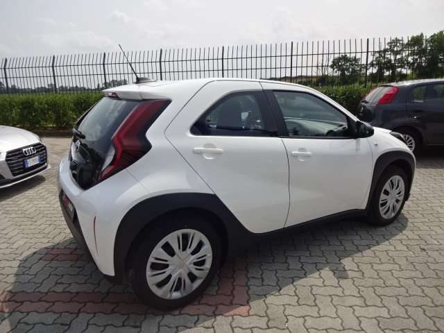 TOYOTA Aygo usata, con Alzacristalli elettrici