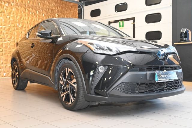TOYOTA C-HR usata 60
