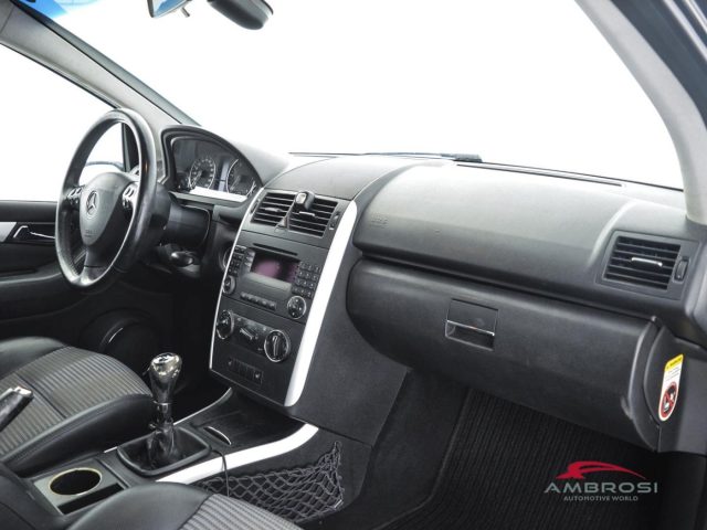 MERCEDES-BENZ A 200 usata 11