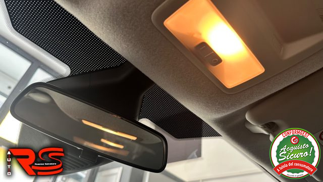 FORD Fiesta usata, con Specchietti laterali elettrici