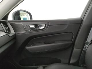 VOLVO XC60 usata, con Fari LED