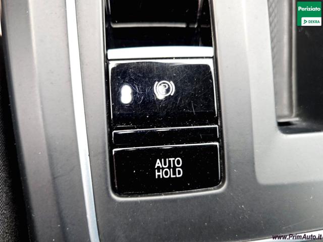 VOLKSWAGEN Golf usata, con USB
