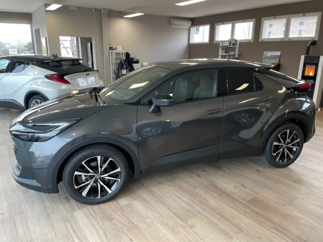 TOYOTA C-HR usata, con Airbag