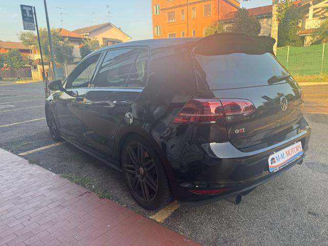 VOLKSWAGEN Golf GTI usata, con Autoradio