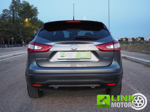 NISSAN Qashqai usata, con Regolazione elettrica sedili