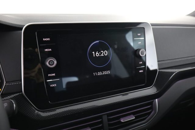 VOLKSWAGEN T-Cross usata 16