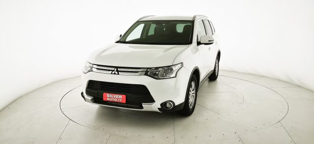 MITSUBISHI Outlander usata, con Vetri oscurati