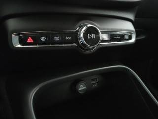 VOLVO XC40 usata, con Sistema di navigazione