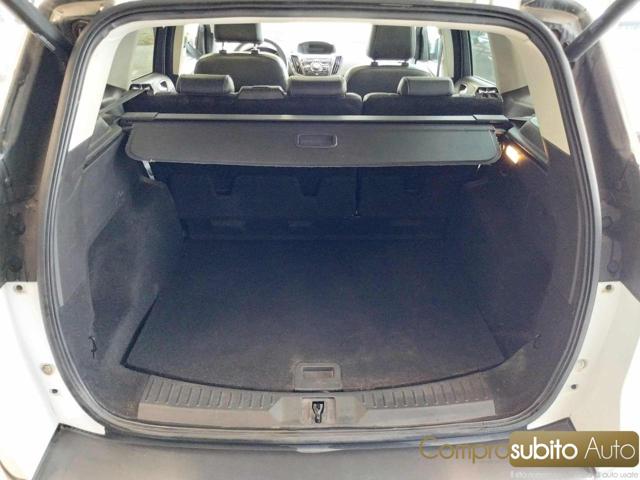 FORD Kuga usata, con Sedile posteriore sdoppiato