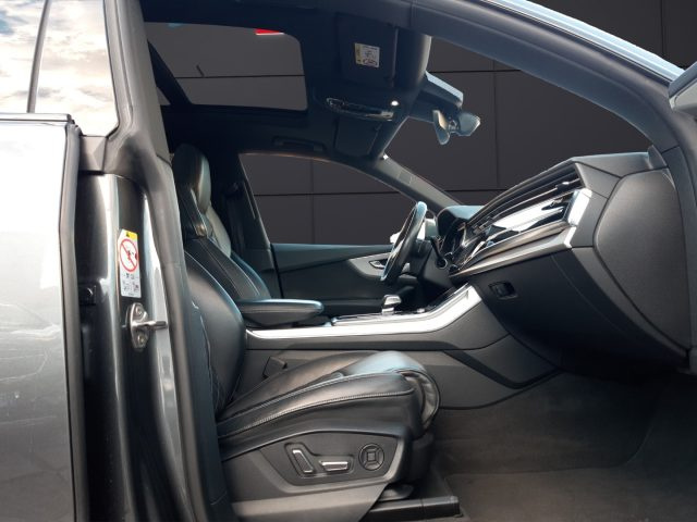 AUDI Q8 usata, con Interni in pelle