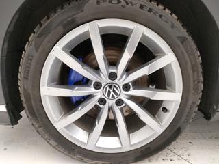 VOLKSWAGEN Passat Variant usata, con Cerchi in lega