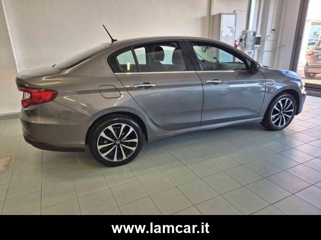 FIAT Tipo usata, con Controllo automatico clima
