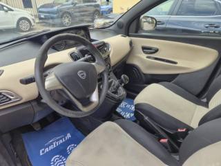 LANCIA Ypsilon usata, con Chiusura centralizzata