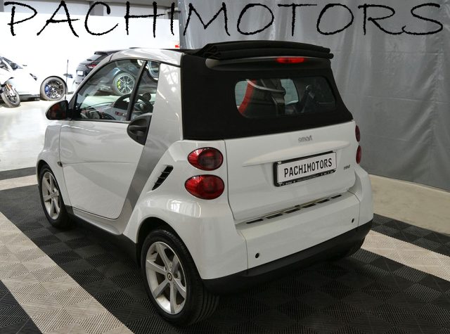 SMART ForTwo usata, con Sistema di navigazione