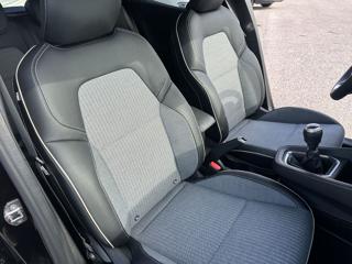 RENAULT Clio usata, con Park Distance Control
