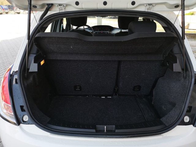 LANCIA Ypsilon usata, con Climatizzatore