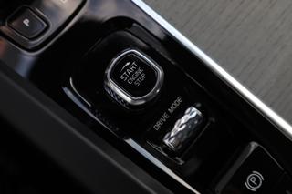 VOLVO V60 usata, con Regolazione elettrica sedili