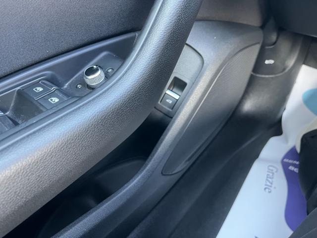 AUDI A4 usata, con Alzacristalli elettrici