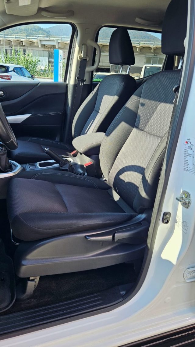 NISSAN Navara usata, con Specchietti laterali elettrici