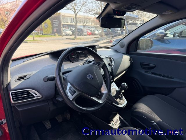 LANCIA Ypsilon usata, con ESP