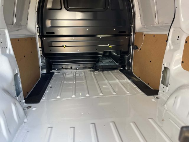 OPEL Vivaro usata, con Climatizzatore
