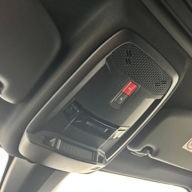 PEUGEOT 208 usata, con Luci diurne LED