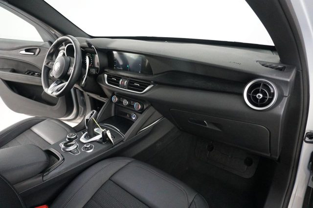ALFA ROMEO Stelvio usata, con Chiusura centralizzata telecomandata