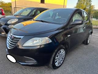 LANCIA Ypsilon usata, con Airbag