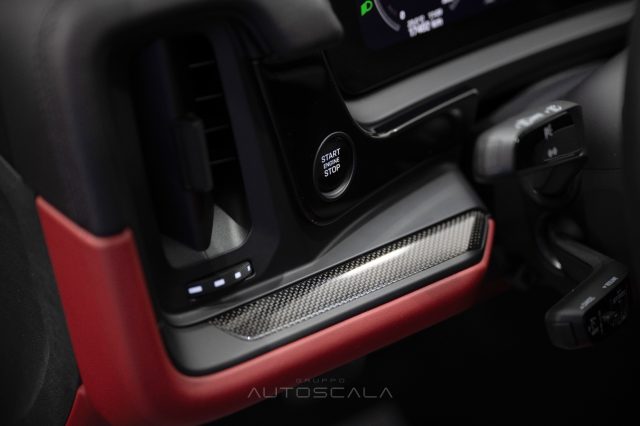 PORSCHE Cayenne usata, con Apple CarPlay
