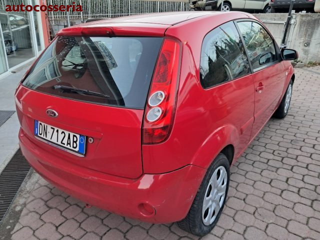 FORD Fiesta usata, con Airbag laterali