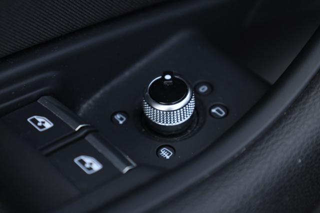 AUDI A4 usata, con Park Distance Control