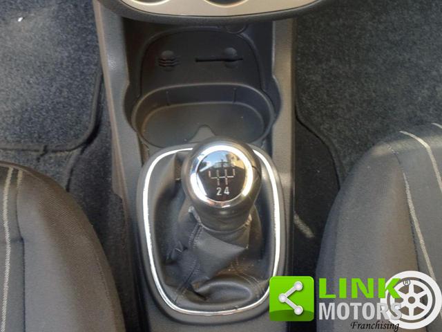 OPEL Corsa usata, con Controllo trazione
