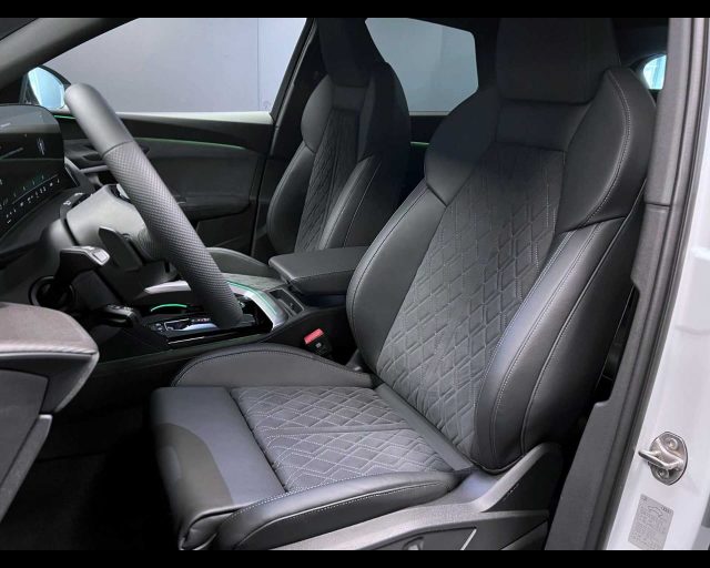 AUDI Q5 usata, con Sistema di riconoscimento della stanchezza