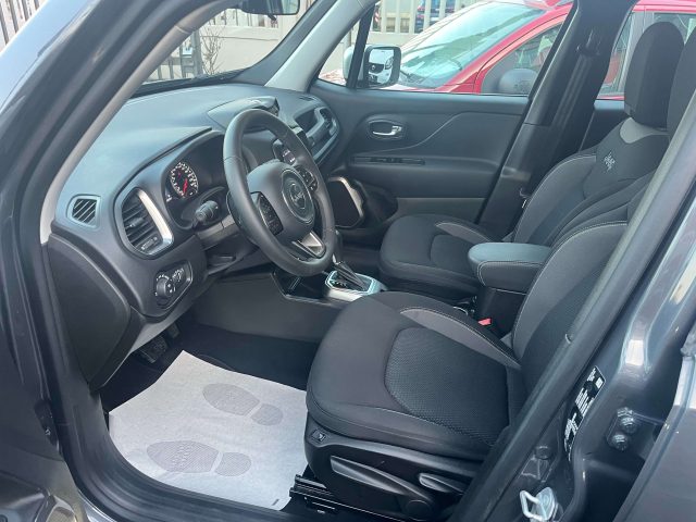 JEEP Renegade usata, con USB