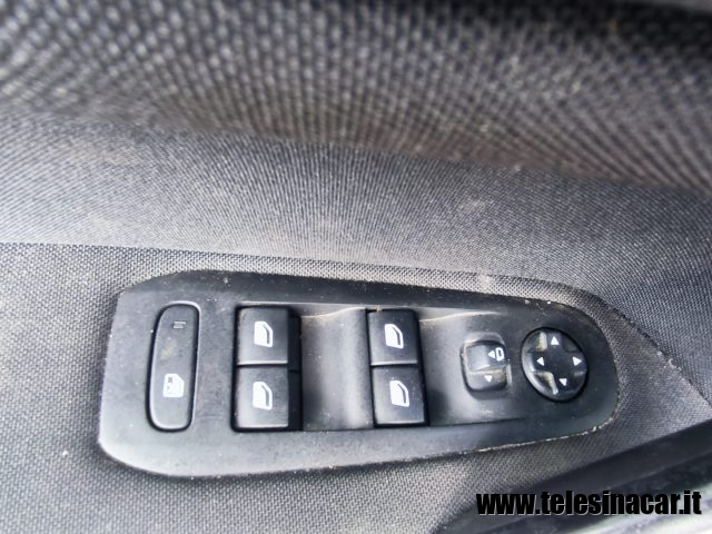 PEUGEOT 308 usata, con Bluetooth