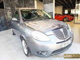LANCIA Ypsilon usata, con Airbag