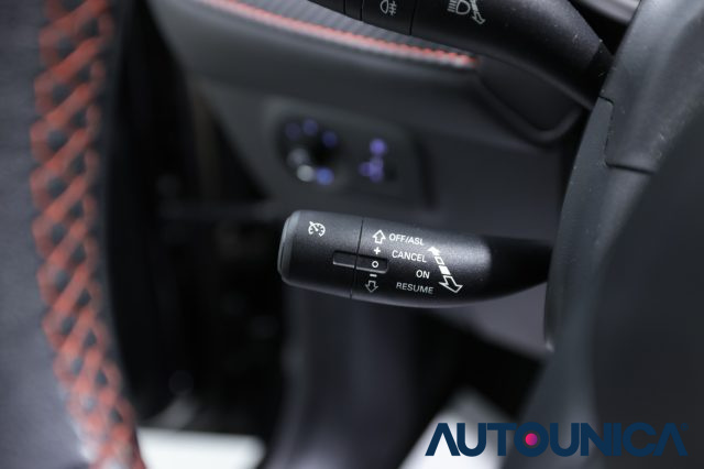 MG ZS usata, con Fari LED