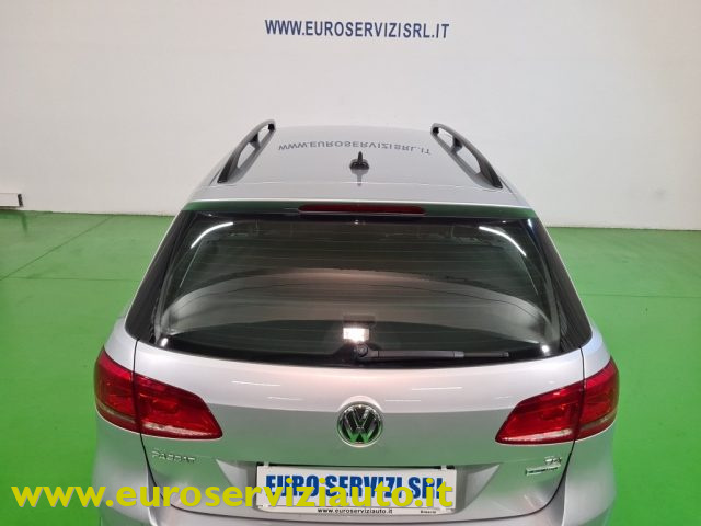 VOLKSWAGEN Passat usata 49