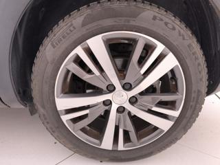 PEUGEOT 3008 usata, con Controllo elettronico della corsia