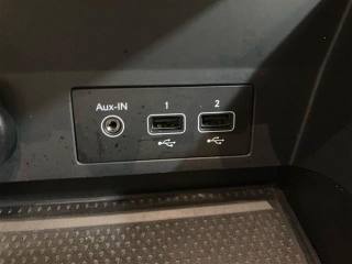 RENAULT Captur usata 21